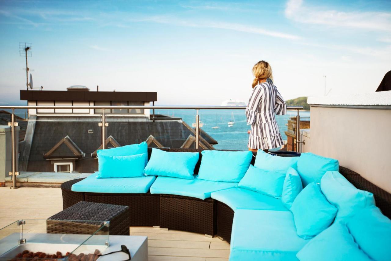 Seafarer'S View - 6 Bedroom Townhouse In Cowes, Parking & Seaviews. Cowes  Buitenkant foto