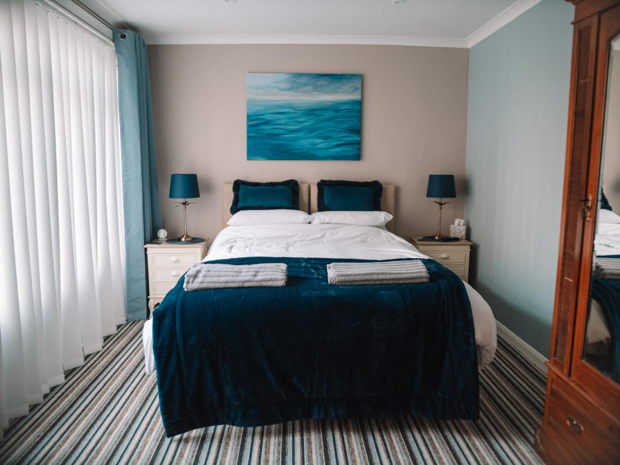 Seafarer'S View - 6 Bedroom Townhouse In Cowes, Parking & Seaviews. Cowes  Buitenkant foto